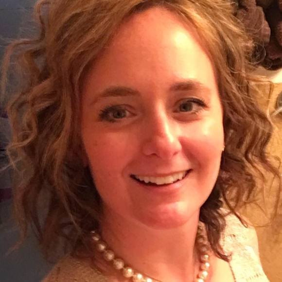 Meet your Posher, Tanya - Picture 1 of 1